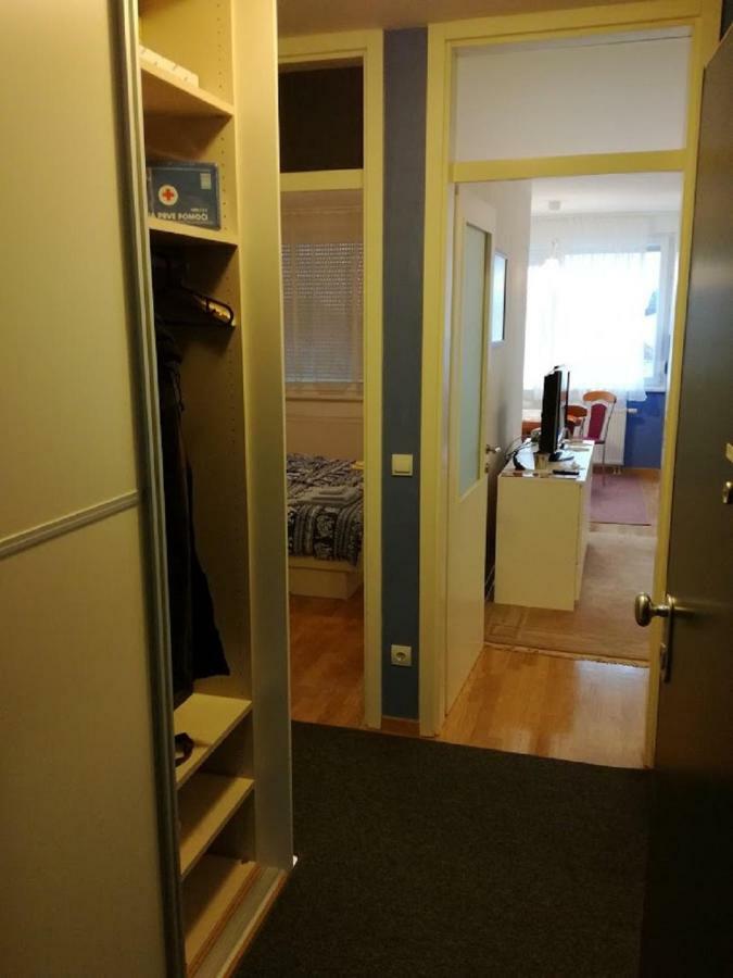 Appartamento Apartman Ella Zagabria Esterno foto