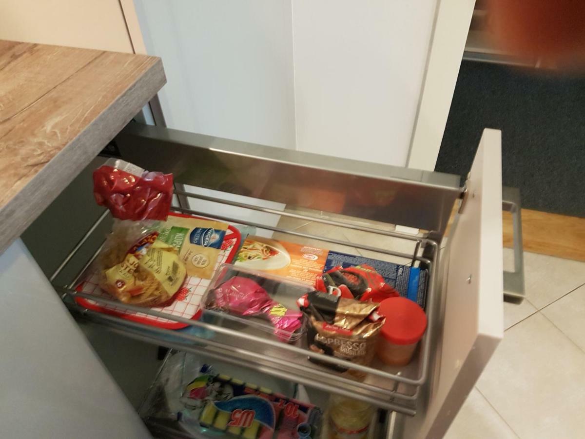 Appartamento Apartman Ella Zagabria Esterno foto