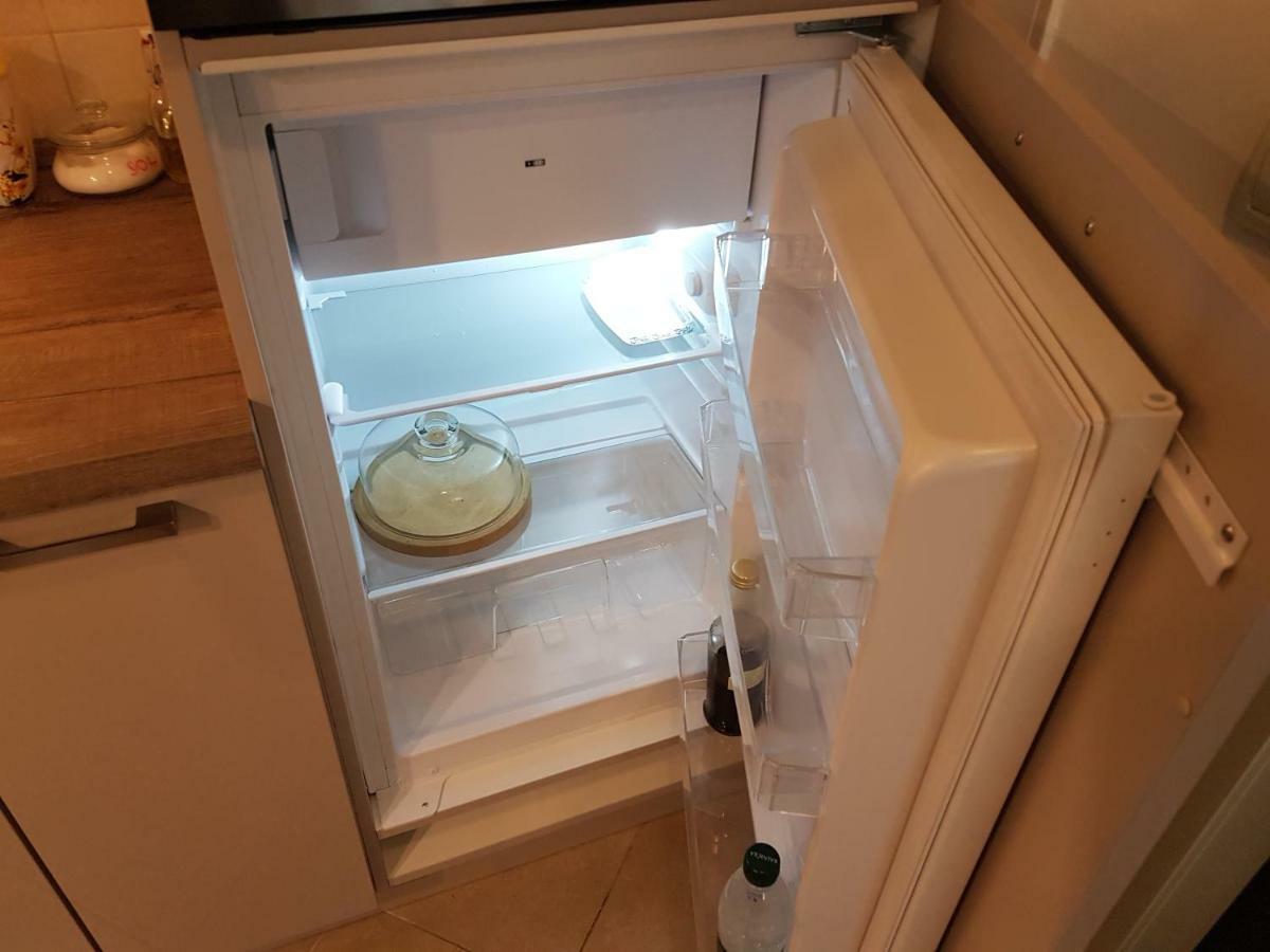 Appartamento Apartman Ella Zagabria Esterno foto